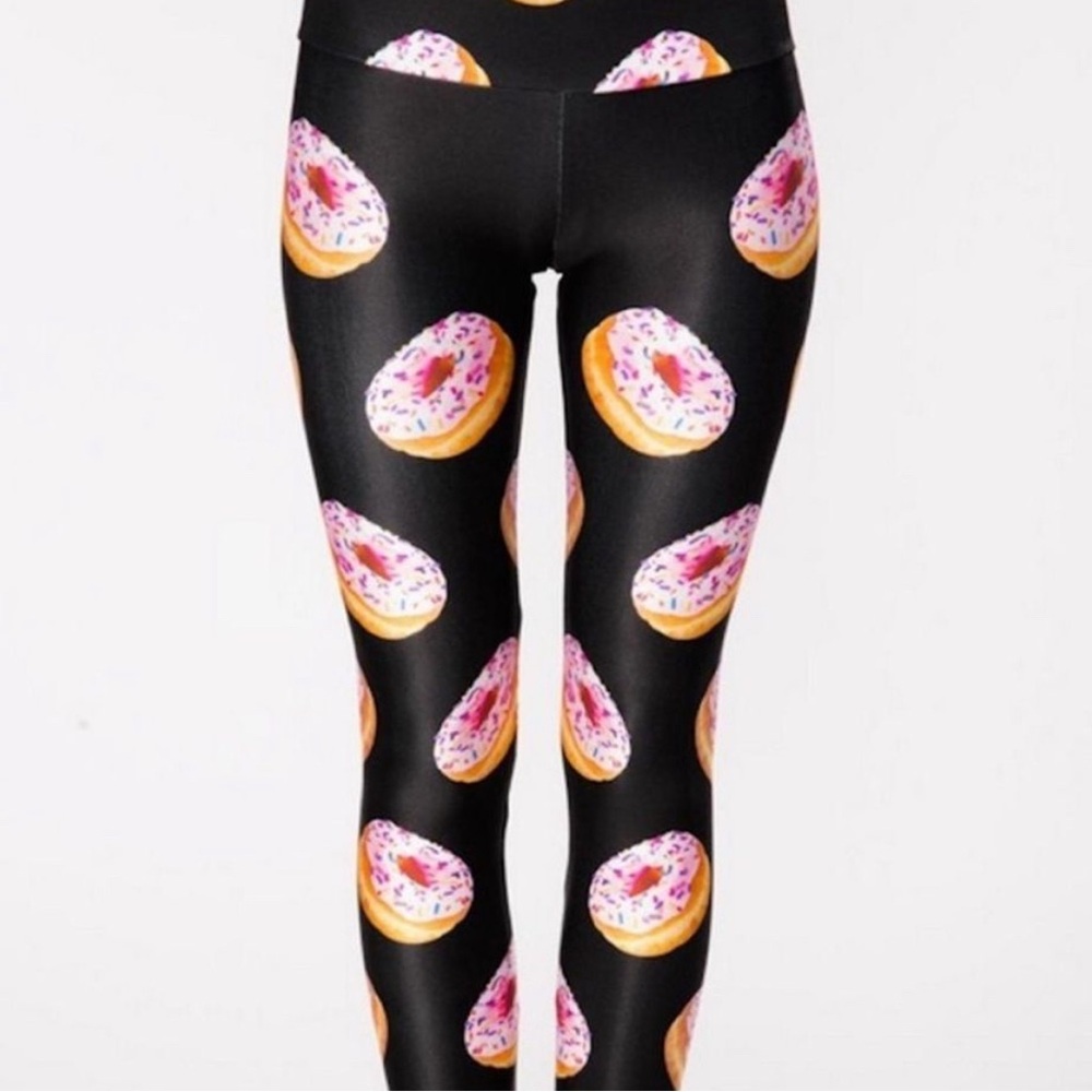 Goldsheep Black and Pink Donut Pattern Leggings